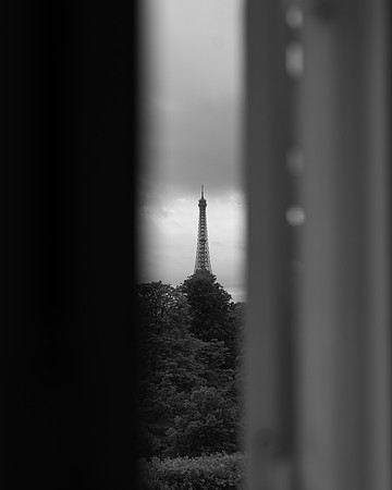 Tour Eiffel mélancolique